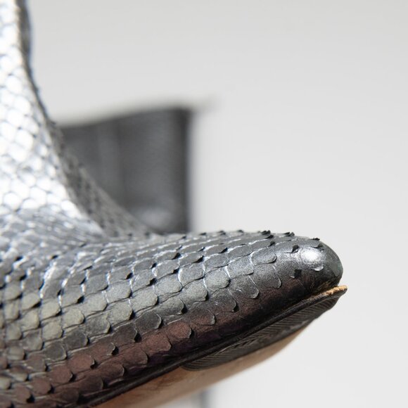 Jimmy Choo Snakeskin Mid-Calf Boots Pointed Toe Stiletto Heel Silver Size 40.5 - Picture 14 of 14